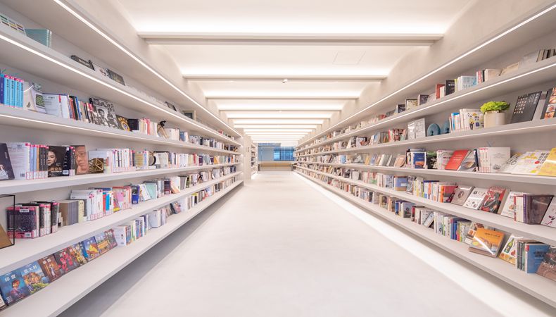 ��˹ά��˹9888(�й���)���޹�˾����